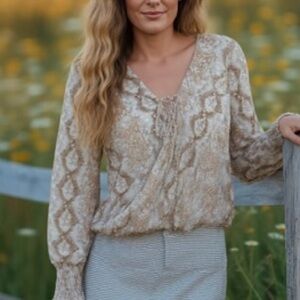 Staccato chiffon snakeskin bubble faux wrap tie neck top ❤️